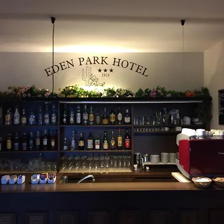 Eden Park 3*