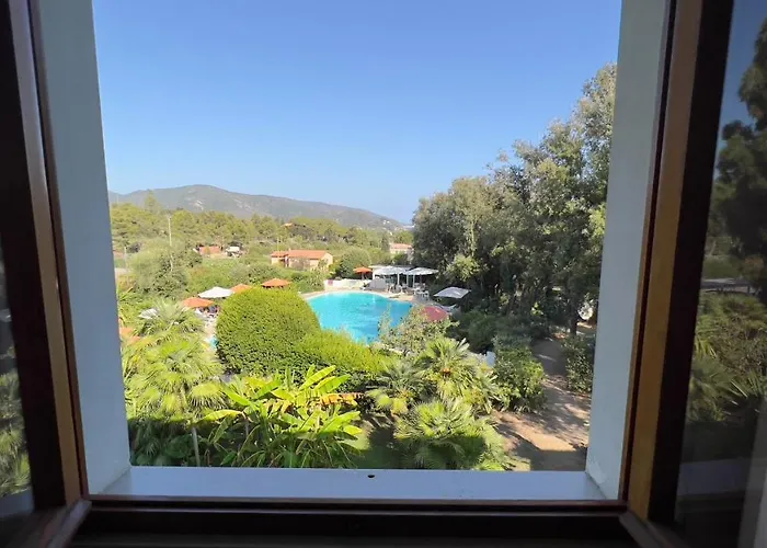 Eden Park Отель