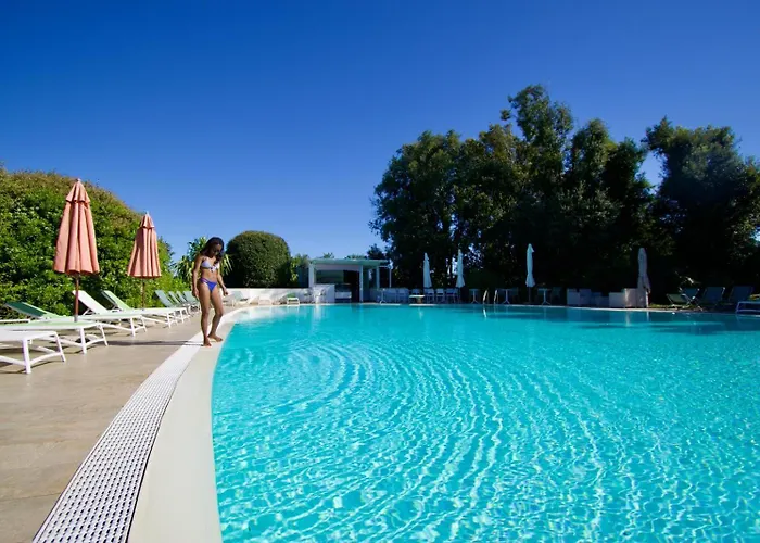 Отель Eden Park Марина-ди-Кампо