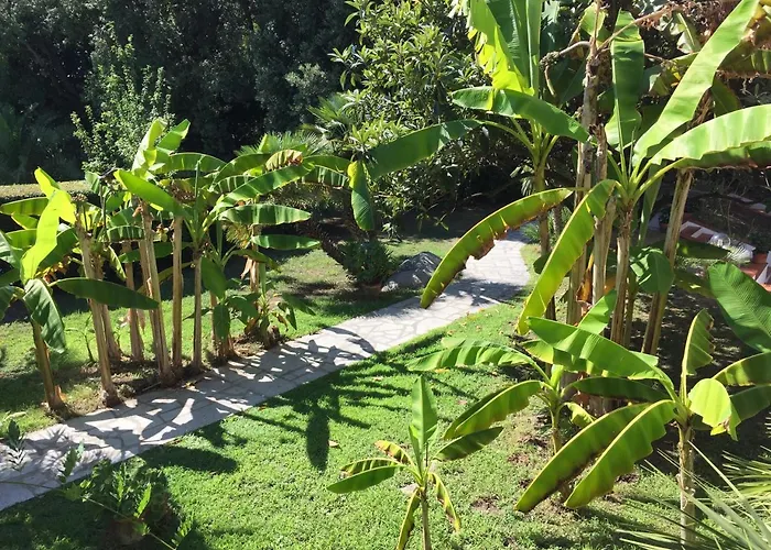 Eden Park Отель 3*