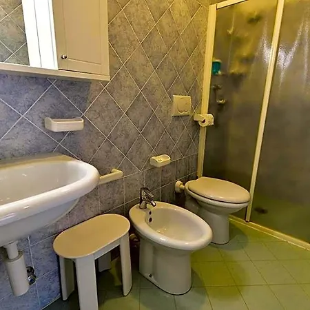 Ξενοδοχείο Eden Park 3*